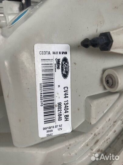 Фонарь задний правый Ford Kuga 2 CBS 2015