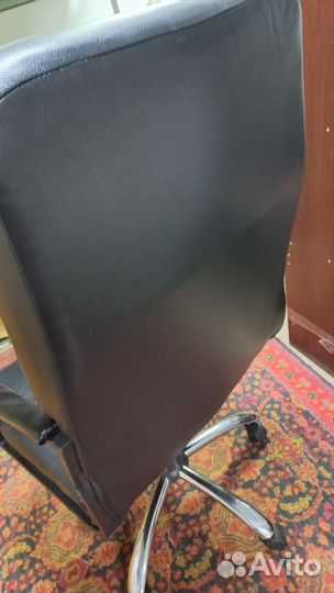 Кресло руководителя бу