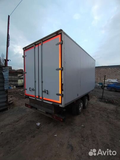 Прицеп изотермический термобудка