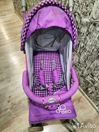 Прогулочная коляска трость