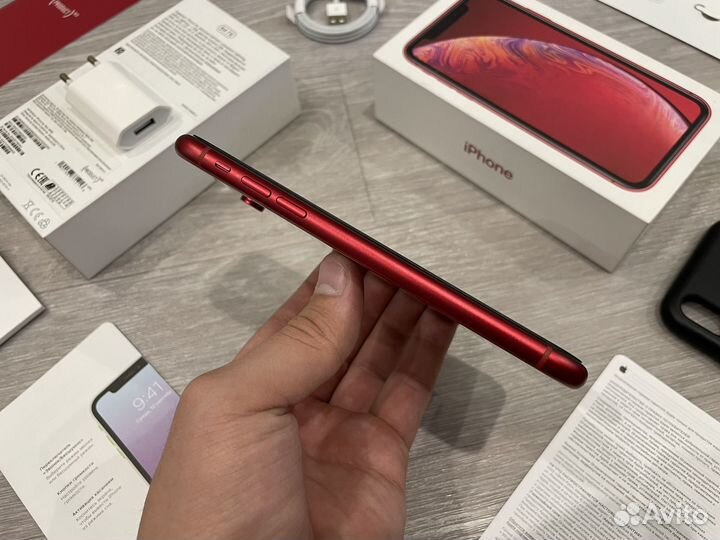 iPhone Xr, 64 ГБ