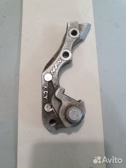 Скоба суппорта honda