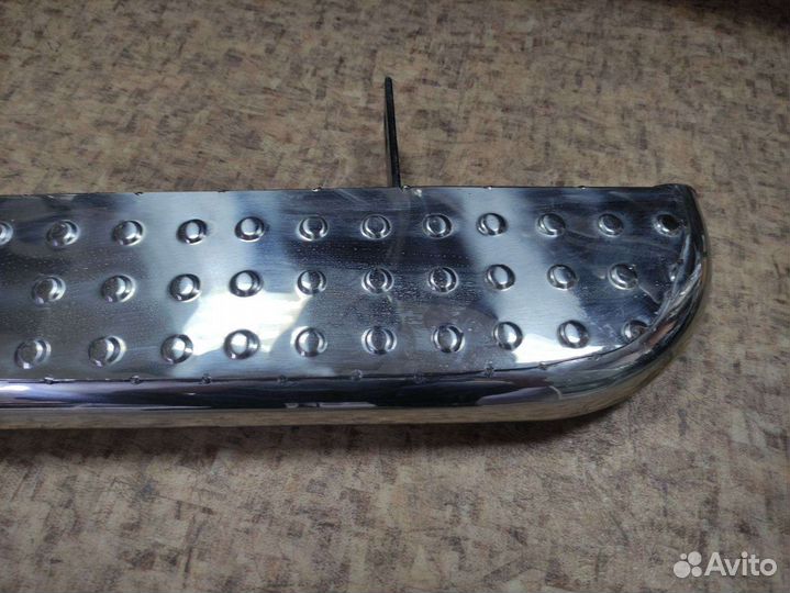 Подножка универсальная нержавейка