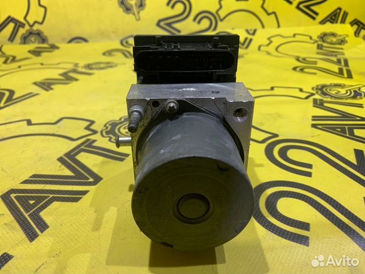 Блок ABS Subaru Forester SG5 EJ205 (2.0L empi dohc