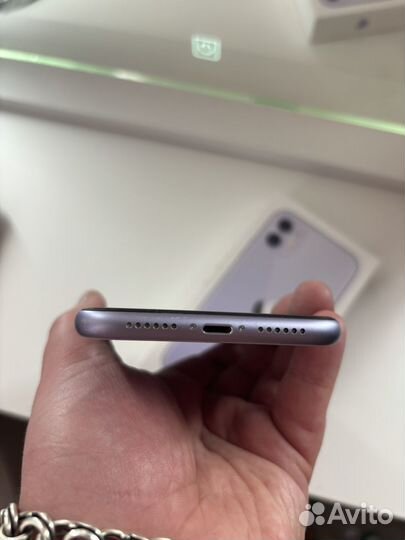 iPhone 11, 128 ГБ