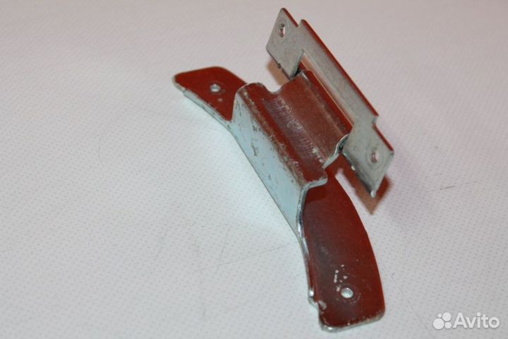 Завес (петля) люка Indesit C00255430 бу. 2320