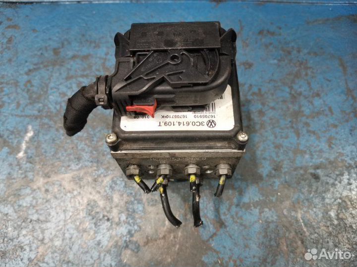 Блок ABS Volkswagen Passat B6