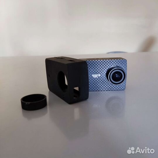 Экшн камера Xiaomi Yi 4K Plus