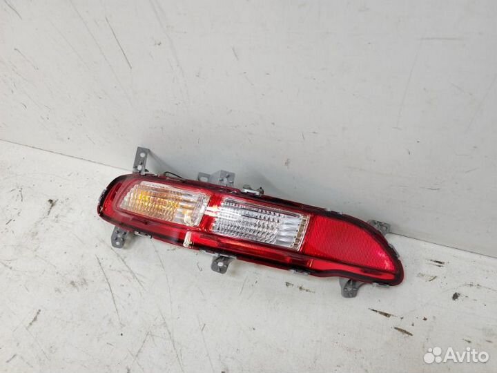 Фонарь противотуманный правый Kia Sportage 4