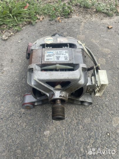 Двигататель стиральной машины