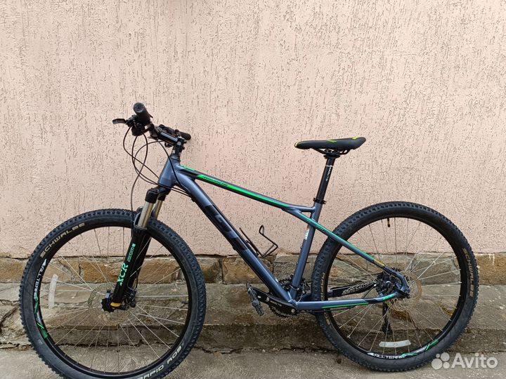 Велосипед Gt avalanche elite 27.5 M