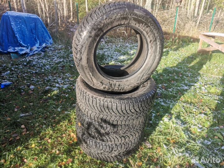 Bridgestone Blizzak Spike-01 265/65 R17 116