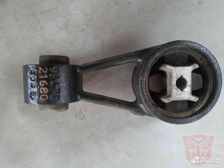 Опора двигателя задняя Peugeot 407 6D, EW10A