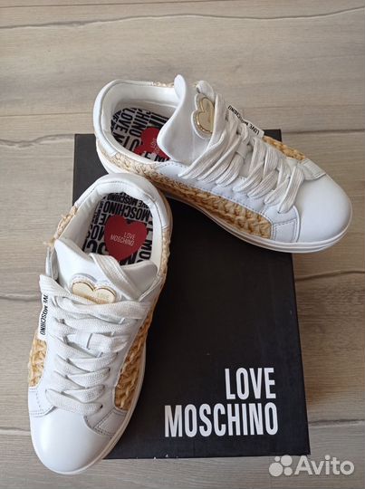 Love moschino обувь женская 36