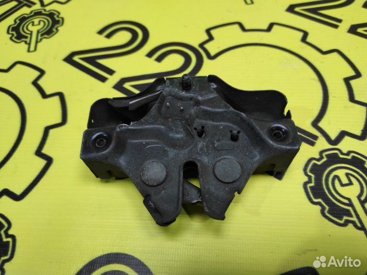 Замок капота Toyota Harrier GSU30 2grfe 09.2006