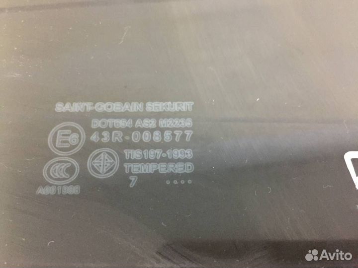 Стекло двери задней правой Mazda 3 BK 2002-2009