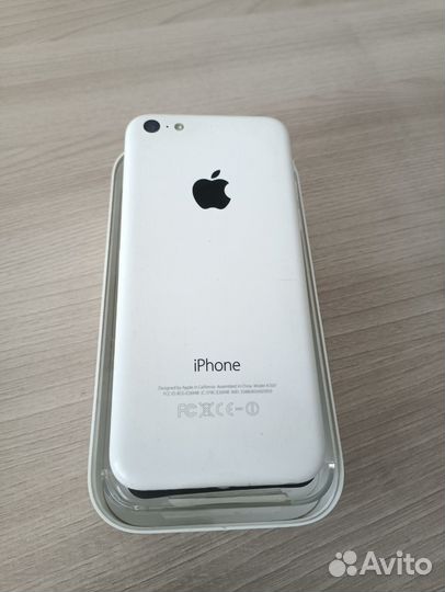 iPhone 5C, 8 ГБ