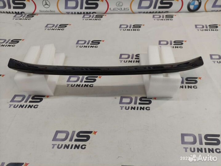 Спойлер на Багажник Toyota Corolla 210