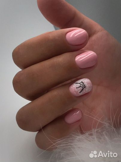 Маникюр на дому