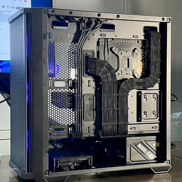 Компьютеры с профессиональным кабель-менеджментом