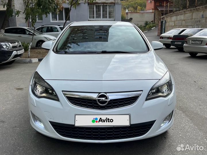 Opel Astra 1.6 AT, 2011, 110 541 км