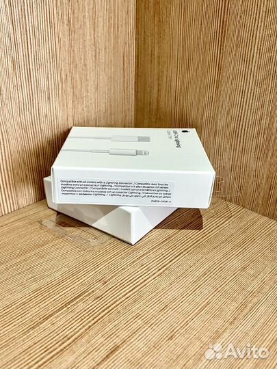 Зарядный кабель на iPhone USB-C/Lightning (новый)