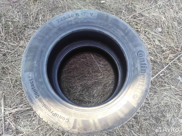 Continental ContiPremiumContact 5 225/60 R17 19H