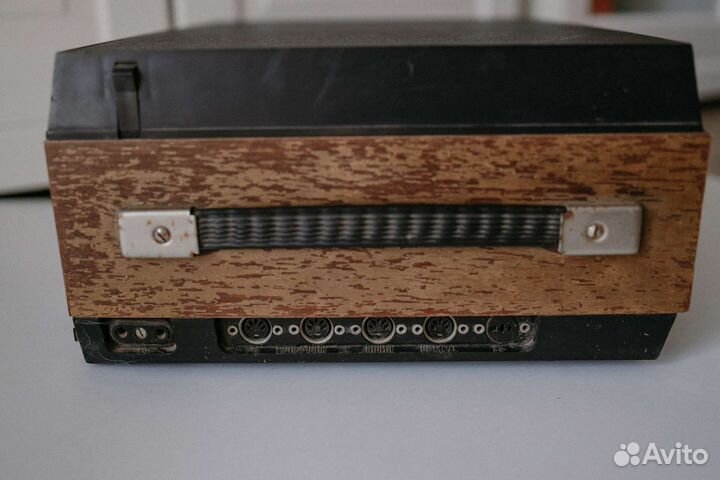 Катушечный магнитофон Соната-304