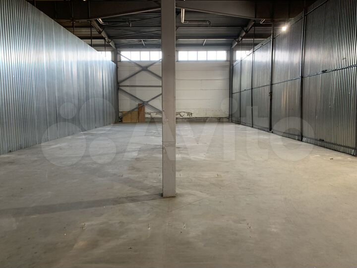 Склад, 900 м²