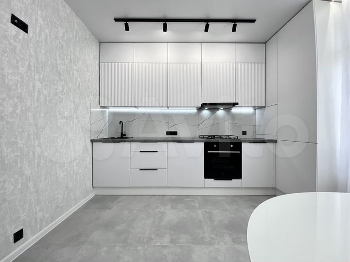 2-к. квартира, 61 м², 19/21 эт.