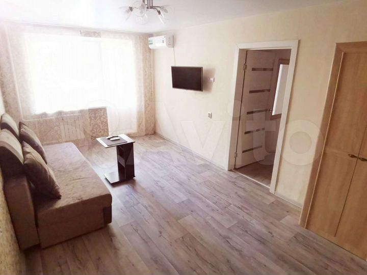 2-к. квартира, 45 м², 2/9 эт.