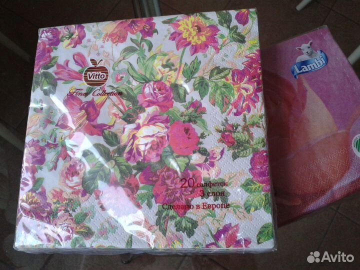 Новые разные сервировочные салфетки