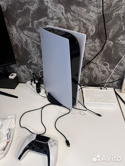 Ps5 cfi-1200A+psplus extra 365 days