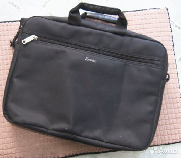 Сумка под ноутбук