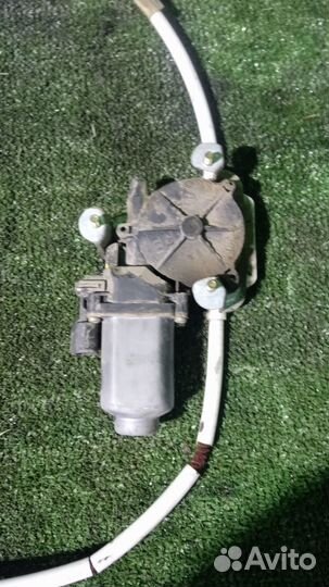 Стеклоподъемник электр. задний левый Renault Megan