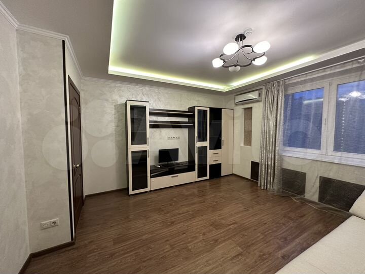 2-к. квартира, 60,5 м², 16/19 эт.