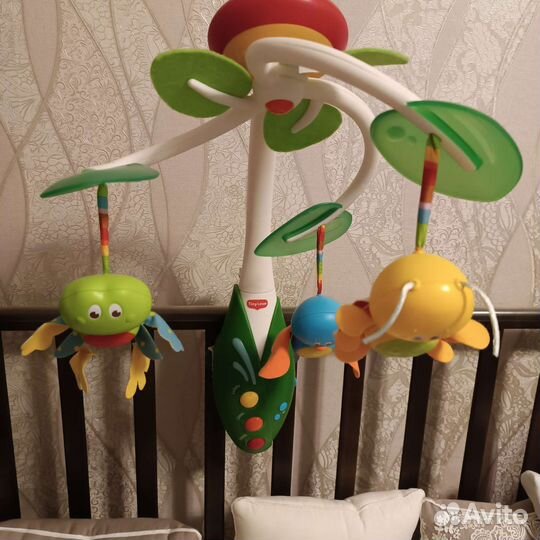 Мобиль на кроватку tiny love