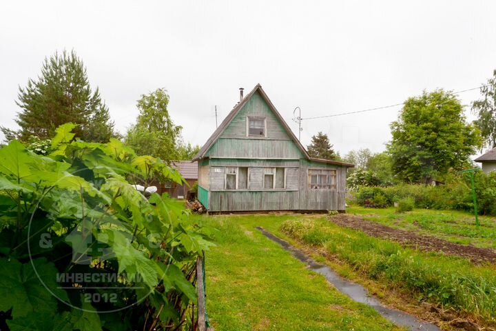 Дача 50 м² на участке 10 сот.