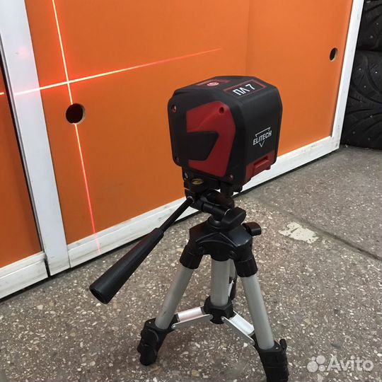 Лазерный нивелир Elitech пл 7