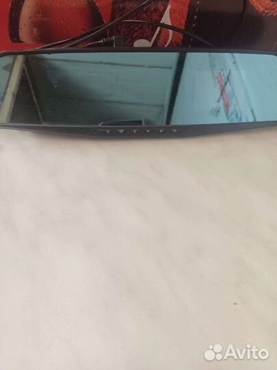 Зеркало автомобильное с регистратором