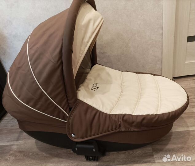 Коляска zippy 2 в 1