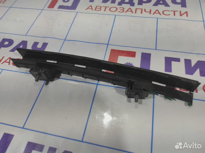 Направляющая стекла двери Renault Kaptur 822160252