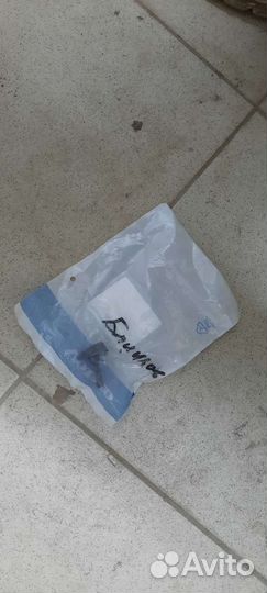 Форсунка омывателя стекла лоб. Volvo XC90/2004