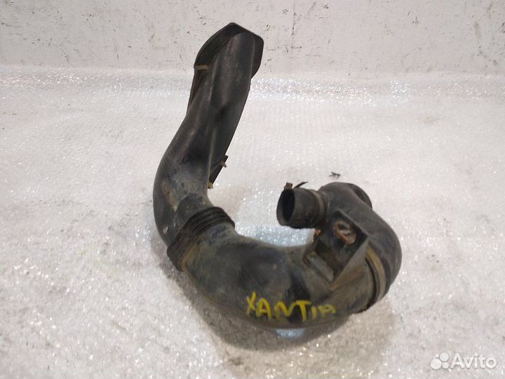 Патрубок воздушного фильтра