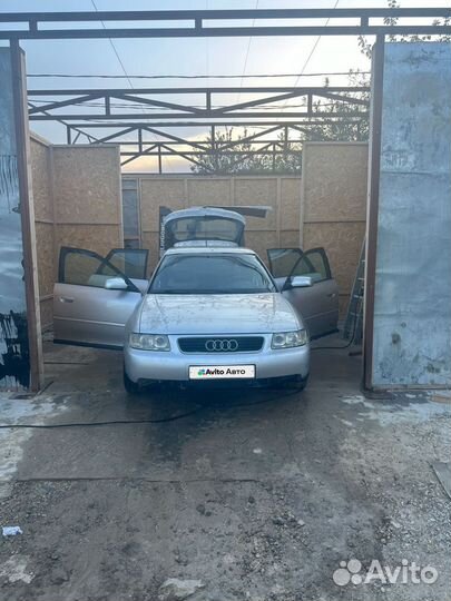 Audi A3 1.8 МТ, 2000, 210 722 км