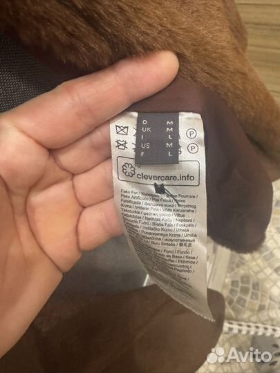 Шуба в трендовом оттенке коричневого Esprit