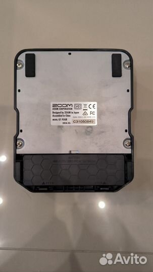 Гитарный процессор zoom G1 four