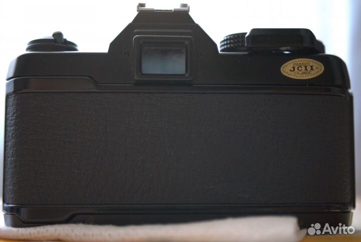 Пленочный зеркальный фотоаппарат Yashica