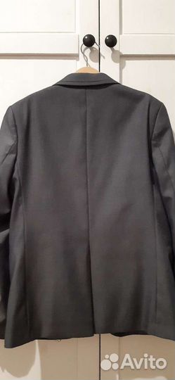 Костюм на мальчика 158