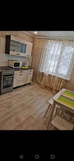 3-к. квартира, 71 м², 4/5 эт.
